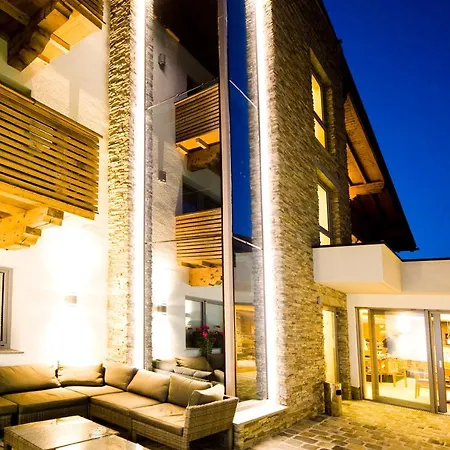 Birkenhof 3* ザールバッハ・ヒンターグレム